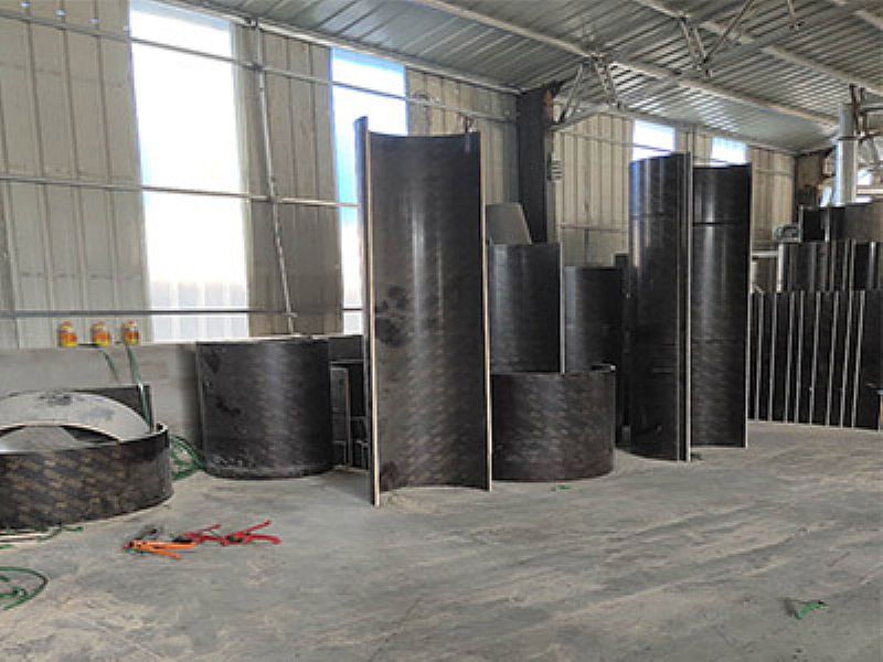 江蘇鎮(zhèn)江防撞墻模板廠家,鎮(zhèn)江異形模板定制價格