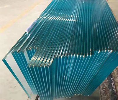 如何鑒別鋼化玻璃的自爆?